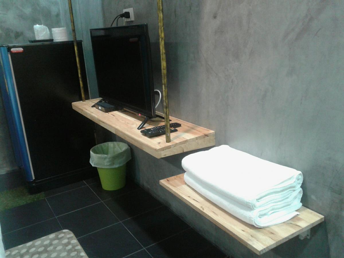King Kong Hostel At Krabi Exterior foto